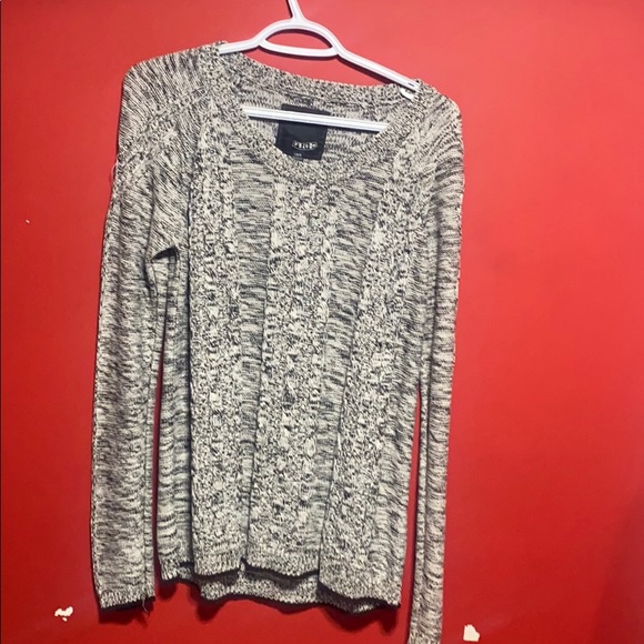 Volcom large pullover - Picture 1 of 2